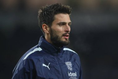 West Bromwich Albion 'dan 35 numaralı Yokulu maç öncesi ısınma maçı öncesinde West Bromwich Albion, Preston North End' e karşı Hawthorns, West Bromwich, Birleşik Krallık 'ta 29 Aralık 2022' de oynanacak.