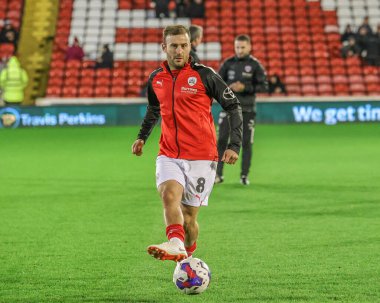 Herbie Kane # 8 of Barnsley Sky Bet Ligi 1 maçında Barnsley, Fleetwood Town 'a karşı Oakwell, Barnsley, Birleşik Krallık, 29 Aralık 202