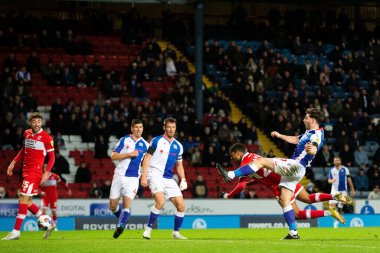 Middlesborough 'dan Chuba Akpom 29 numara, 29 Aralık 202' de İngiltere 'nin Blackburn kentinde oynanan Blackburn Rovers-Middlesbrough maçında golü atıyor.