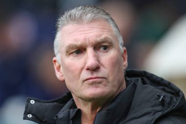 Bristol City 'nin teknik direktörü Nigel Pearson, Coventry City' ye karşı Bristol City maçı öncesinde Coventry Building Society Arena, Coventry, İngiltere, 1 Ocak 202