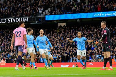 Manchester City 'den Erling Haaland 31 Aralık 202' de Etihad Stadyumu 'nda oynanan Premier League maçında gol atmayı kutluyor.