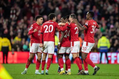 Nottingham Ormanı 'ndan Serge Aurier # 24 Premier League maçında eşitliğini kutluyor Nottingham Forest Chelsea' ye karşı City Ground, Nottingham, İngiltere, 1 Ocak 202