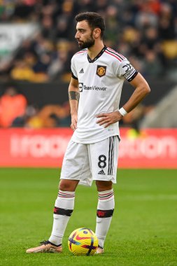 Manchester United takımından Bruno Fernandes 31 Aralık 202 'de İngiltere' nin Wolverhampton kentinde oynanan Premier League maçında Wolverhampton Wanderers-Manchester United maçında ücret atışına hazırlanıyor.