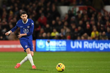 Chelsea 'den Jorginho # 5 Premier Lig maçı sırasında Nottingham Forest Chelsea' ye karşı City Ground, Nottingham, İngiltere 1 Ocak 202 'de pas attı.