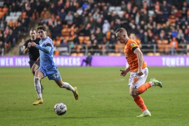 Blackpool 'dan Shayne Lavery 1 Ocak 202' de Bloomfield Road, Blackpool 'da Blackpool' a karşı oynanan Blackpool Şampiyonası maçında