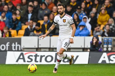 Manchester United takımından Bruno Fernandes 31 Aralık 202 'de İngiltere' nin Molineux kentinde oynanan Premier League maçında Wolverhampton Wanderers Manchester United 'a karşı.