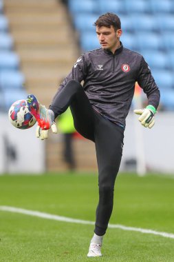 Bristol City 'den Max OLeary maç öncesi ısınma maçında Coventry City, Bristol City' ye karşı Coventry Building Society Arena, Coventry, İngiltere, 1 Ocak 2022