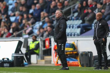 Bristol City 'nin teknik direktörü Nigel Pearson 1 Ocak 202' de Coventry City, Coventry Building Society Arena 'da Bristol City' ye karşı oynadığı Gökyüzü İddia Şampiyonası maçında
