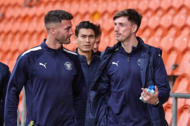 Blackpool 'dan Gary Madine # 14 ve Blackpool' dan Jake Beesley # 18 numara Bloomfield Road 'a geldiler. 1 Ocak 202, Bloomfield Road, Blackpool, Birleşik Krallık' ta Blackpool 'a karşı Blackpool Şampiyonası' nda Blackpool - Sunderland maçında.