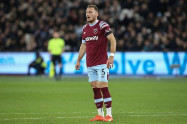 Premier Lig maçında West Ham United 'ın Brentford' a karşı oynadığı Londra Stadyumu 'nda 30 Aralık 2022' de oynanan 5.