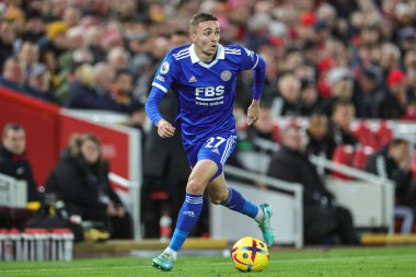 Leicester City 'den Timothy Castagne 30 Aralık 202' de İngiltere 'nin Liverpool kentinde oynanan Premier Lig maçı sırasında topla bir çıkış yaptı.