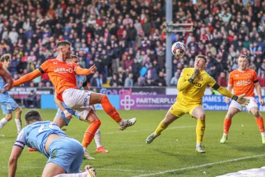 Blackpool 'dan Gary Madine 1 Ocak 202' de Bloomfield Road, Blackpool 'da oynanan Blackpool-Sunderland maçında yakın mesafeden vuruşunu gördü.