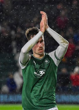 Plymouth Argyle forveti Ryan Hardie (9), 1 Ocak 202 'de Home Park, Plymouth, Birleşik Krallık' ta oynanan Sky Bet Lig 1 karşılaşmasında kazandığı galibiyeti kutluyor.