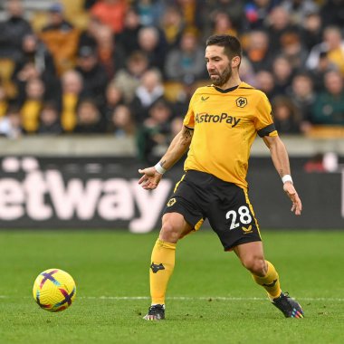 Wolverhampton Wanderers 'ın 31 Aralık 2022' de Molineux, Wolverhampton, Birleşik Krallık 'ta oynanan Premier League karşılaşmasında 28 numaralı Joo Moutinho' ya karşı.