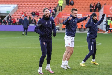 Blackpool 'dan James Husband # 3, Blackpool, İngiltere' de 1 Ocak 202 'de oynanan Blackpool-Sunderland maçında oynanan maç öncesi ısınma maçında gülümsemeyle dolu.