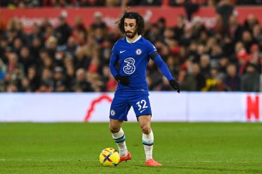 Chelsea 'den Marc Cucurella # 32 Premier League maçında Nottingham Forest Chelsea' ye karşı 1 Ocak 202 'de City Ground, Nottingham' da