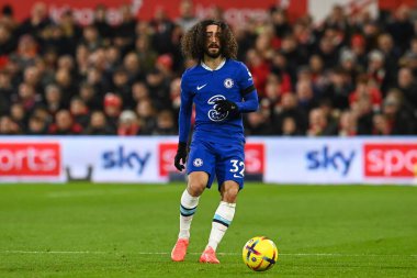Chelsea 'den Marc Cucurella # 32 Premier League maçında Nottingham Forest Chelsea' ye karşı 1 Ocak 202 'de City Ground, Nottingham' da