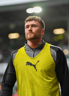 Plymouth Argyle defans oyuncusu Dan Scarr (6), 1 Ocak 202 'de Home Park, Plymouth, İngiltere' de oynanan 1.