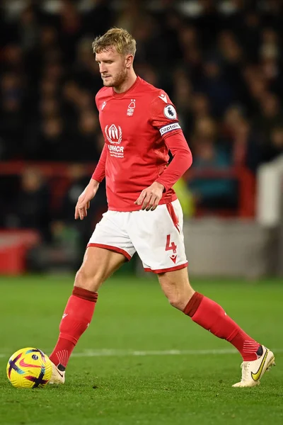 Nottingham Ormanı 'ndan Joe Worrall # 4 Premier League maçında Nottingham Forest Chelsea' ye karşı 1 Ocak 202 'de City Ground, Nottingham, İngiltere