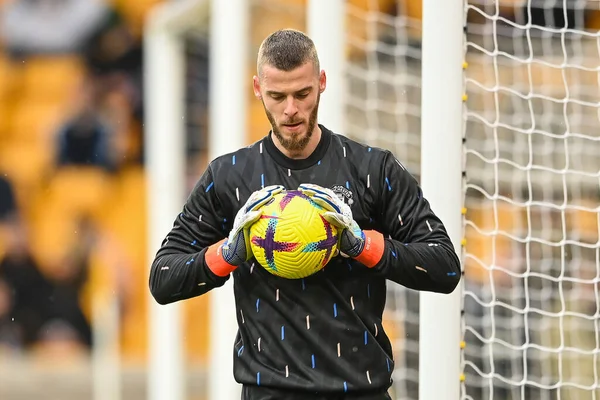 Manchester United takımından David De Gea Premier League karşılaşması öncesinde Manchester United 'a karşı 31 Aralık 202' de Molineux, Wolverhampton 'da oynanan maç öncesi ısınma maçında