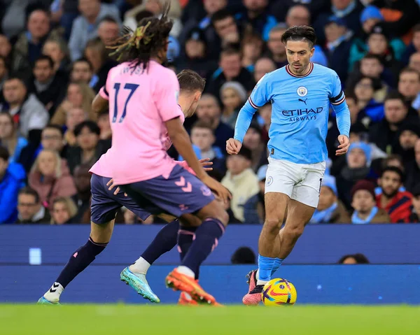 Manchester City 'den Jack Grealish Premier League maçında topla koşuyor Manchester City Everton' a karşı Etihad Stadyumu, Manchester, İngiltere, 31 Aralık 202