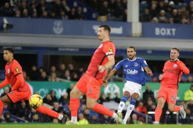 Everton 'dan Dominic Calvert-Lewin Premier Lig maçında Everton, Brighton ve Hove Albion' a karşı 3 Ocak 202 'de Goodison Park, Liverpool' da atış ve ıskaladı.