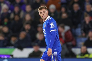 Leicester City 'den Harvey Barnes Premier Lig maçı sırasında King Power Stadyumu, Leicester' da Leicester City 'ye karşı Fulham maçını izliyor.