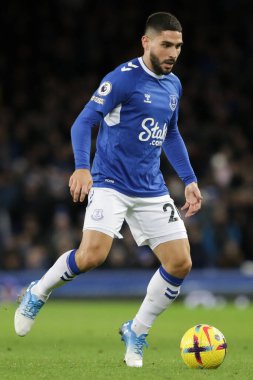 Everton 'dan Neal Maupay # 20 Premier Lig maçı sırasında Goodison Park, Liverpool' da Everton ve Hove Albion 'a karşı, 3 Ocak 202