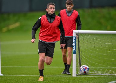 Plymouth Argyle orta saha oyuncusu Jordan Houghton (4) Plymouth Argyle antrenmanı sırasında Plymouth Argyle antrenman sahasında, Plymouth, İngiltere, 5 Ocak 202