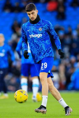 Chelsea 'den Kai Havertz # 29, Birleşik Krallık Etihad Stadyumu' nda oynanan ve 8 Ocak 202 tarihinde oynanan, Manchester City 'nin Chelsea' ye karşı oynadığı, Emirates FA Cup Üçüncü Raundu öncesinde oynanan ön ısınma maçında.