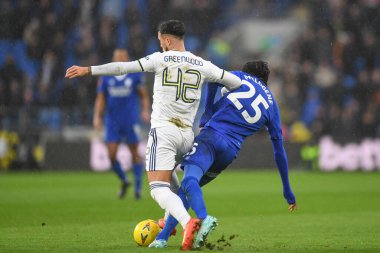 Leeds United 'dan Sam Greenwood, Cardiff City, Cardiff City Stadyumu' nda Cardiff City - Leeds United maçında Cardiff City 'den Jaden Philogene-Bidace # 25' i yendi.