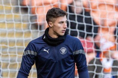 Blackpool 'dan Stuart Moore # 13. Maç öncesi ısınma oturumunda Emirates FA Cup üçüncü tur karşılaşmasında Blackpool Nottingham Forest' a karşı Bloomfield Road, Blackpool, İngiltere, 7 Ocak 202