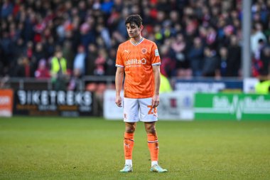 Blackpool 'dan Charlie Patino # 28, Blackpool FA Cup maçında Blackpool - Nottingham Forest maçı sırasında Bloomfield Road, Blackpool, İngiltere, 7 Ocak 202