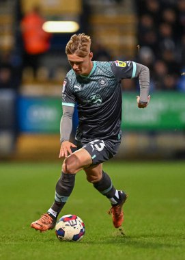 Plymouth Argyle forvet Ben Waine (23), 7 Ocak 202 'de Bolton Stadyumu, Bolton Üniversitesi' nde oynanan Bolton Wanderers - Plymouth Argyle maçında topla hücum ediyor.