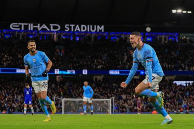 Manchester City 'den Phil Foden golünü kutluyor ve 8 Ocak 202 tarihinde Etihad Stadyumu' nda Manchester City Chelsea 'ye karşı oynanan üçüncü turda 3-0 berabere kaldı.