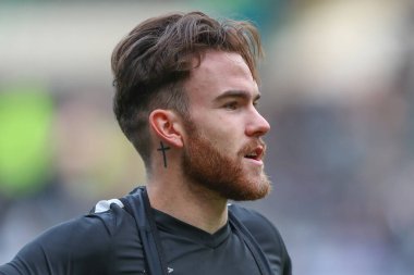 Hull City 'den 44 numaralı Aaron Connolly, 7 Ocak 202' de Hull City, İngiltere 'deki MKM Stadyumu' nda oynanan Emirates FA Cup Üçüncü Raund karşılaşması öncesinde ısınma turunda...