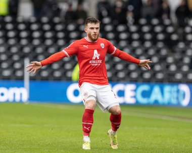 Barnsley 'den Nicky Cadden # 7, Birleşik Krallık' ın Pride Park Stadyumu 'nda Derby County - Barnsley maçında, 8 Ocak 202