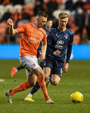 Blackpool 'dan Andy Lyons # 24, Birleşik Krallık Bloomfield Road, Blackpool' da oynanan Blackpool-Nottingham Forest maçında, 7 Ocak 202