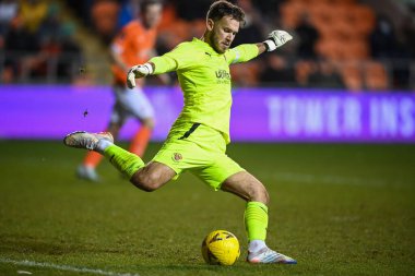 Blackpool 'dan Chris Maxwell # 1, Birleşik Krallık Bloomfield Road, Blackpool' da oynanan Blackpool-Nottingham Forest maçında, 7 Ocak 202