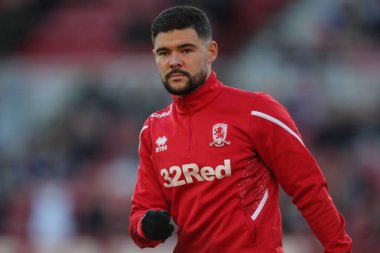 Middlesbrough 'dan Alex Mowatt # 4, Birleşik Krallık Riverside Stadyumu, Middlesbrough, 7 Ocak 202' de oynanan ve Middlesbrough-Brighton ve Hove Albion 'a karşı oynanan Emirates FA Kupası karşılaşması öncesinde oynanan ön hazırlık maçında ısındı.