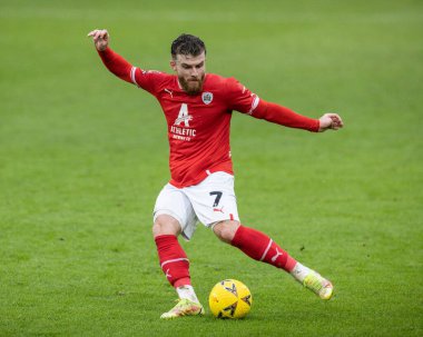 Barnsley 'den Nicky Cadden # 7 numara, 8 Ocak 202 tarihinde Birleşik Krallık' ın Pride Park Stadyumu 'nda oynanan Derby County - Barnsley maçında üçüncü tur müsabakasında yarışacak.
