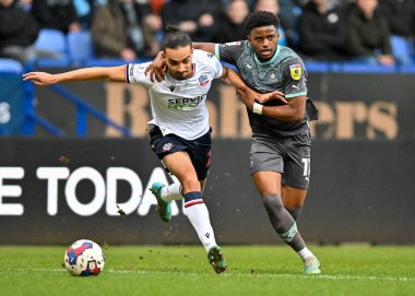 Plymouth Argyle Bali Mumba (17), 7 Ocak 202 'de Bolton Stadyumu, Bolton Üniversitesi' nde Bolton Wanderers - Plymouth Argyle maçında top için mücadele etti.