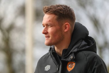 Hull City 'nin 17 numaralı Sean McLoughlin, 7 Ocak 202' de Hull City 'nin Fulham' a karşı oynadığı Emirates FA Cup üçüncü tur karşılaşması öncesinde geldi.