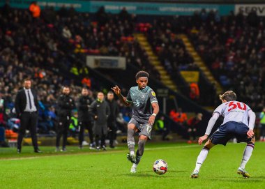 Plymouth Argyle tam geri Bali Mumba (17), Bolton Wanderers 'ın 7 Ocak 202' de Bolton Stadyumu 'nda oynanan 1.