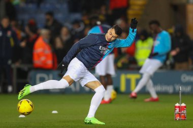 Arsenal 'in 11 numaralı oyuncusu Gabriel Martinelli, 9 Ocak 202' de İngiltere 'nin Kassam Stadyumu' nda oynanan ve Emirates FA Cup 'ta oynanan üçüncü tur karşılaşma öncesinde oynanan karşılaşma öncesi ısınma sırasında Oxford United' a karşı Arsenal 'in 11.