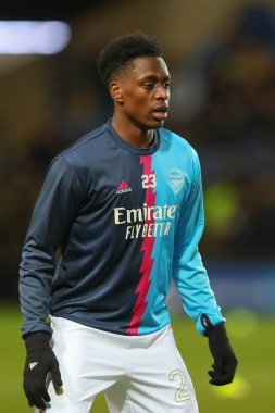Arsenal 'den Albert Sambi Lokonga # 23 Emirlikler Kupası Üçüncü tur karşılaşması Oxford United Arsenal' e karşı 9 Ocak 202, Kassam Stadyumu, İngiltere