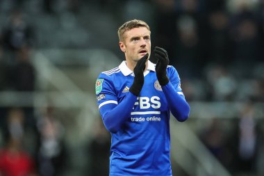 Leicester City 'den Jamie Vardy Carabao Kupası çeyrek final maçının sonunda taraftarları alkışlıyor. Newcastle United, Leicester City' e karşı. St. James 's Park, Newcastle, İngiltere, 10 Ocak 202