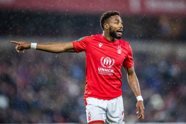 Emmanuel Dennis #25 of Nottingham Forest gives instructions during the Carabao Cup Quarter Final match Nottingham Forest vs Wolverhampton Wanderers at City Ground, Nottingham, United Kingdom, 11th January 202