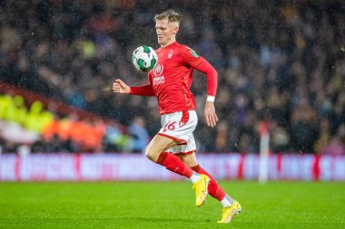 Sam Surridge #16 of Nottingham Forest looks to control the ball moving forward during the Carabao Cup Quarter Final match Nottingham Forest vs Wolverhampton Wanderers at City Ground, Nottingham, United Kingdom, 11th January 202
