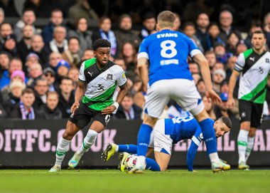 Plymouth Argyle full back Bali Mumba  (17)  on the ball and looks for pass  during the Sky Bet League 1 match Ipswich Town vs Plymouth Argyle at Portman Road, Ipswich, United Kingdom, 14th January 202